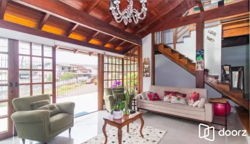 Casa com 3 Quartos à venda, 208m² no Santa Tereza, Porto Alegre