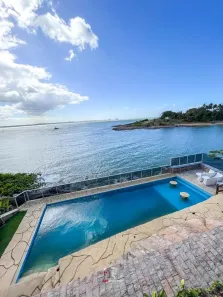 Casa com 5 Quartos à venda, 590m² no Praia da Costa, Vila Velha
