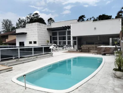 Casa de Condomínio com 4 Quartos para venda ou aluguel, 1100m² no Arujázinho I, II e III, Arujá