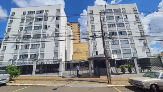 Apartamento com 3 Quartos à venda, 74m² no Centro, Londrina