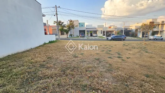 Lote/Terreno à venda, 258m² no Village Moutonnée, Salto