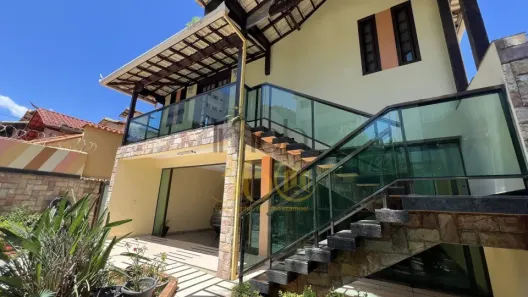 Casa com 6 Quartos à venda, 360m² no Barreiro, Belo Horizonte