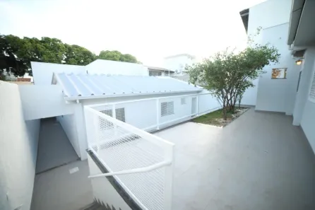 Imóvel Comercial com 6 Quartos para alugar, 242m² no Vigilato Pereira, Uberlândia