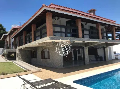 Fazenda/Sítio com 6 Quartos à venda, 715m² no Piracaia, Piracaia