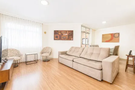 Apartamento com 3 Quartos à venda, 122m² no Cabral, Curitiba