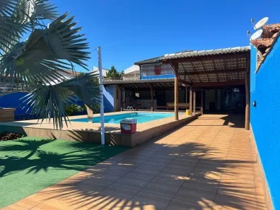 Casa com 4 Quartos à venda, 330m² no Barroco (Itaipuaçu), Maricá