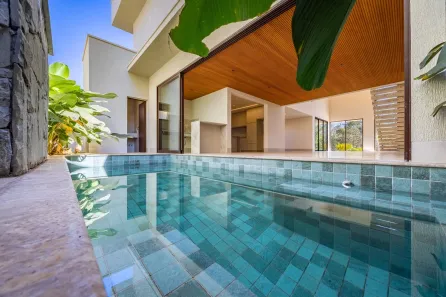 Sobrado com 3 Quartos à venda, 264m² no Jardins Capri, Senador Canedo
