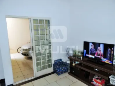 Casa com 3 Quartos à venda, 250m² no Jardim das Palmeiras, Uberlândia