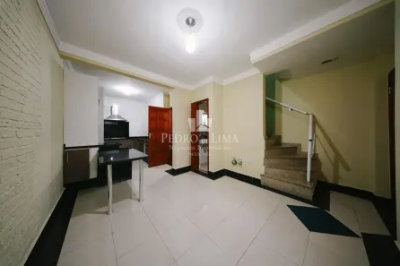 Sobrado com 2 Quartos à venda, 70m² no Vila Araguaia, São Paulo