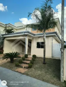 Sobrado com 3 Quartos à venda, 150m² no Jardim Jockey Clube, São Carlos