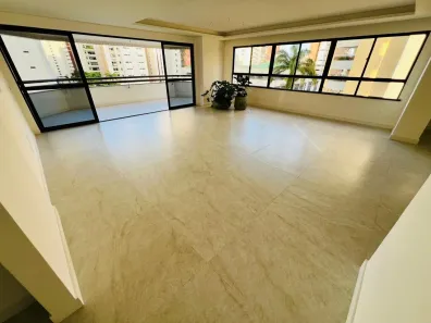 Apartamento com 3 Quartos à venda, 220m² no Meireles, Fortaleza