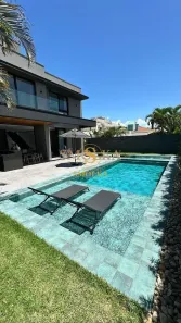 Casa com 4 Quartos à venda, 550m² no Jurerê Internacional, Florianópolis