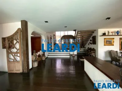 Sobrado com 5 Quartos à venda, 843m² no Alto de Pinheiros, São Paulo