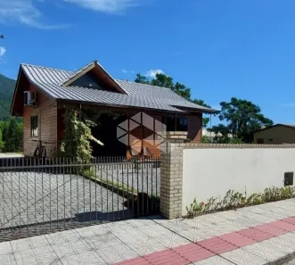 Casa com 2 Quartos à venda, 300m² no Praia de Fora, Palhoça