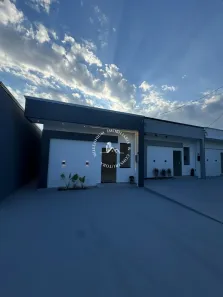 Casa com 2 Quartos à venda, 57m² no Planalto, Manaus