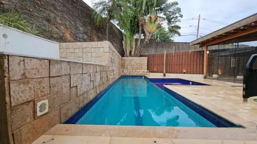 Casa de Condomínio com 3 Quartos para venda ou aluguel, 205m² no Loteamento Residencial Barão do Café, Campinas