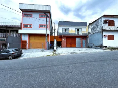 Galpão/Depósito/Armazém com 5 Quartos à venda, 500m² no São Raimundo, Manaus