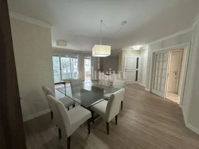 Apartamento com 5 Quartos à venda, 143m² no Centro, Florianópolis