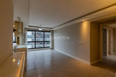 Apartamento com 3 Quartos para alugar, 101m² no Cristal, Porto Alegre