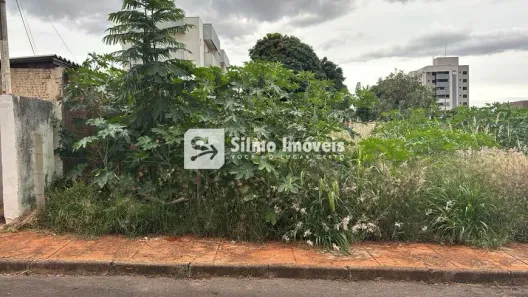 Lote/Terreno à venda, 320m² no Santa Mônica, Uberlândia