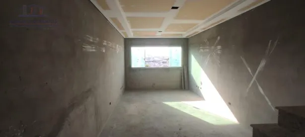 Casa com 3 Quartos à venda, 142m² no Vila Zat, São Paulo