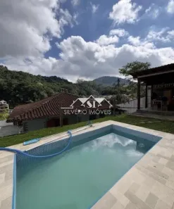 Casa com 3 Quartos à venda, 129m² no Mosela, Petrópolis