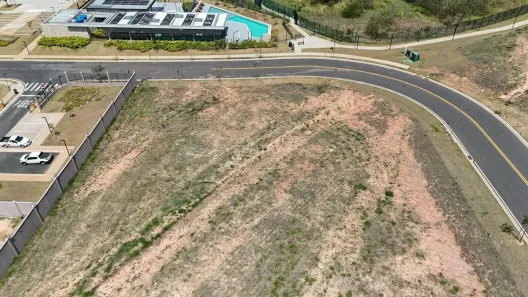Lote/Terreno à venda, 1024m² no Ivoturucaia, Jundiaí