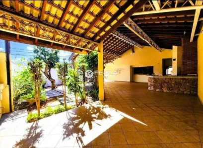 Casa com 3 Quartos à venda, 266m² no Residencial Furlan, Santa Bárbara D'Oeste
