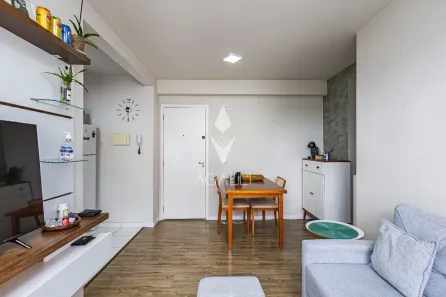 Apartamento com 2 Quartos à venda, 48m² no Pinheirinho, Curitiba