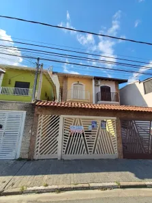 Casa com 3 Quartos à venda, 200m² no Jardim das Flores, Osasco