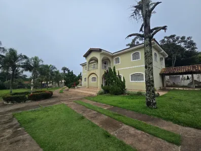 Sobrado com 5 Quartos à venda, 374m² no , Chapada dos Guimarães