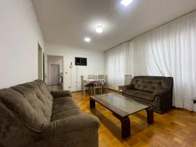 Apartamento com 3 Quartos para alugar, 110m² no Centro, Balneário Camboriú