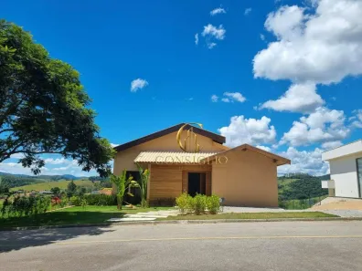 Casa de Condomínio com 4 Quartos para alugar, 350m² no Santa Bárbara, Jambeiro