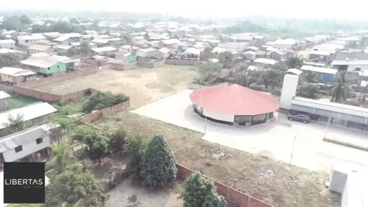 Prédio Comercial à venda, 5500m² no Conjunto Manoel Julião, Rio Branco