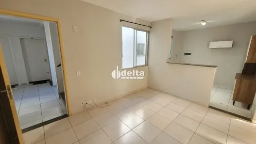 Apartamento com 2 Quartos para alugar, 48m² no Chácaras Tubalina e Quartel, Uberlândia