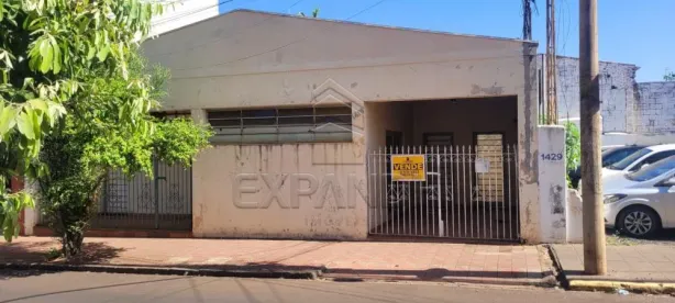 Casa com 3 Quartos à venda, 209m² no Centro, Sertãozinho