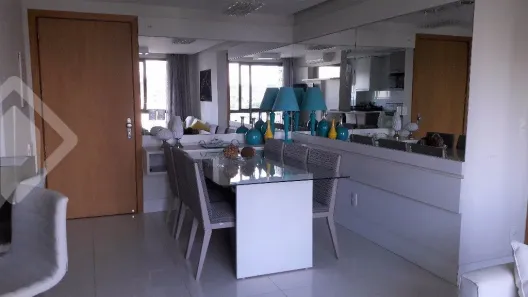 Apartamento com 2 Quartos à venda, 65m² no Passo da Areia, Porto Alegre
