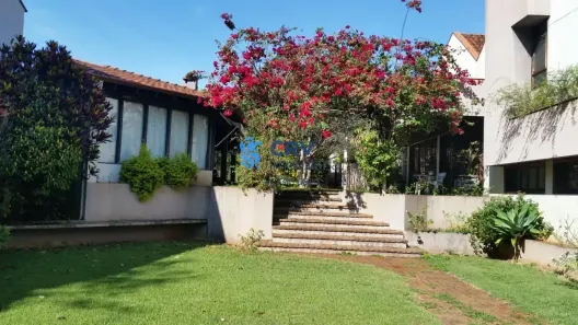 Imóvel Comercial com 5 Quartos para venda ou aluguel, 850m² no Guanabara, Londrina