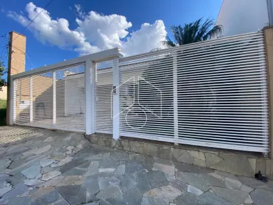 Imóvel Comercial com 3 Quartos para alugar, 240m² no Jardim Maria Izabel, Marília