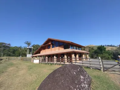 Fazenda/Sítio com 2 Quartos à venda, 260m² no Dos Souzas, Monteiro Lobato