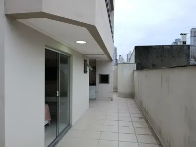 Apartamento com 2 Quartos à venda, 136m² no Vila Real, Balneário Camboriú