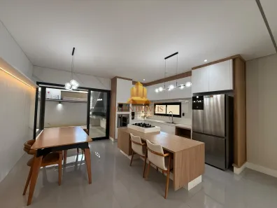 Casa de Condomínio com 4 Quartos à venda, 250m² no Loteamento Floresta, São José dos Campos