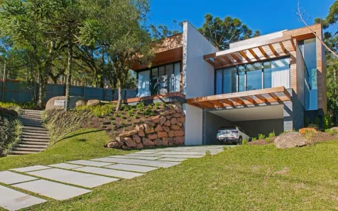 Casa de Condomínio com 3 Quartos à venda, 378m² no Centro, Canela