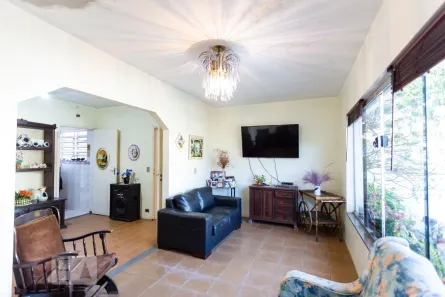 Casa com 2 Quartos à venda, 400m² no Jardim Peri Peri, São Paulo