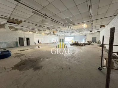 Galpão/Depósito/Armazém à venda, 800m² no Planalto, São Bernardo do Campo