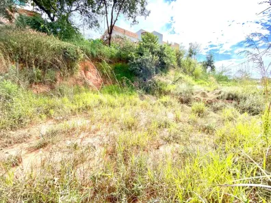 Lote/Terreno à venda, 200m² no Monte Verde, Betim