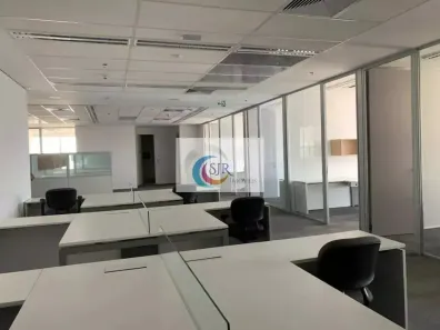 Sala Comercial para alugar, 883m² no Vila São Francisco (Zona Sul), São Paulo