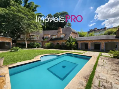 Casa com 5 Quartos para alugar, 800m² no Vila Morumbi, São Paulo