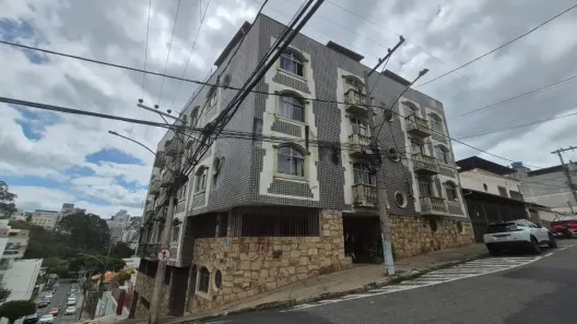 Apartamento com 2 Quartos para alugar, 80m² no Mundo Novo, Juiz de Fora