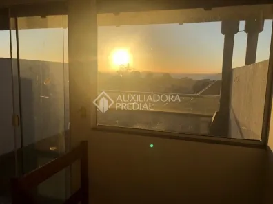 Casa com 3 Quartos à venda, 150m² no Guarujá, Porto Alegre
